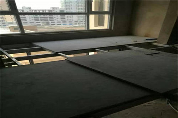 LOFT floor board